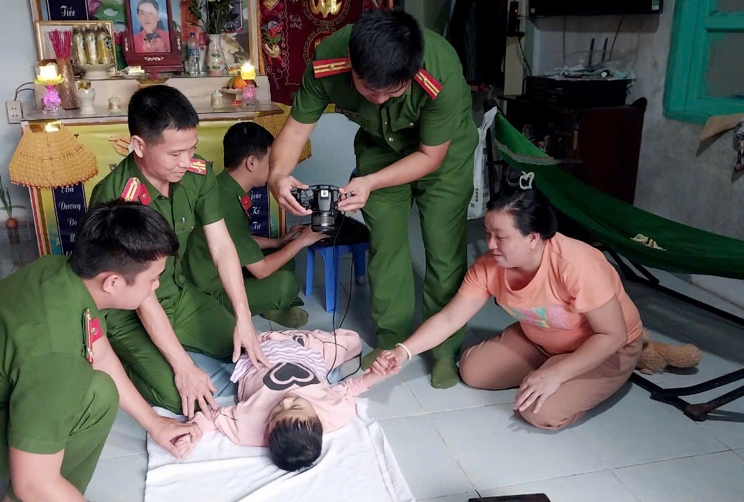 xuc-dong-la-thu-nguoi-dan-cu-lao-cham-gui-ban-giam-doc-cong-an-quang-nam-3-1745375000.jpg