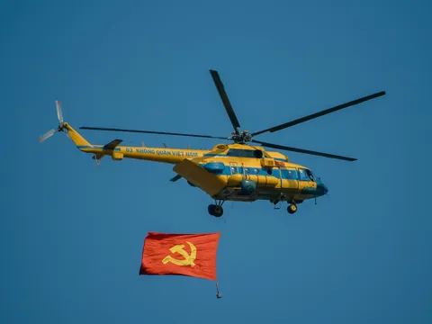 Ngắm máy bay, trực thăng trên bầu trời TP.Hồ Chí Minh