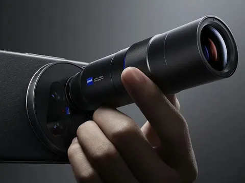 vivo X200 Ultra ra mắt: Siêu phẩm flagship với camera gắn rời, chip Snapdragon 8 Elite và trải nghiệm 'máy ảnh biết nghe gọi'